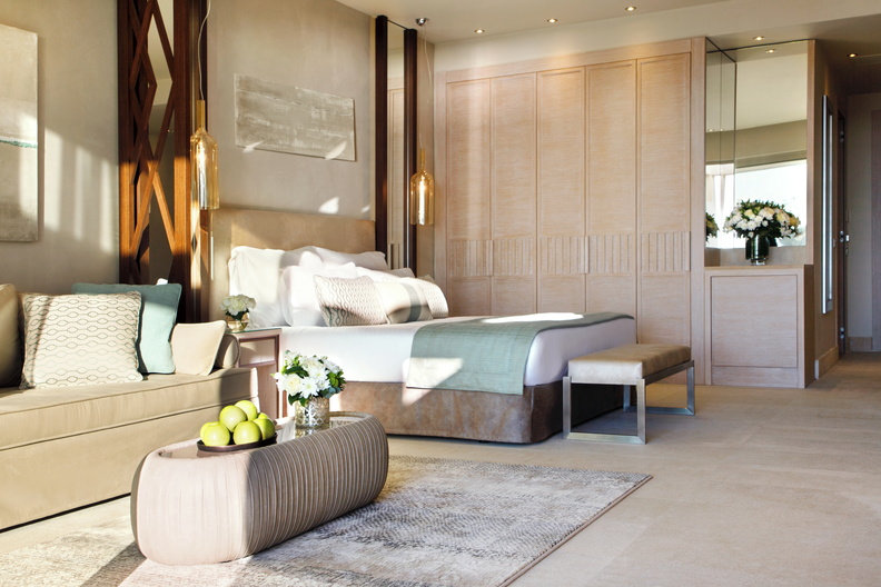Tiara Holidays - Sani Dunes - Deluxe junior suite private garden side sea view